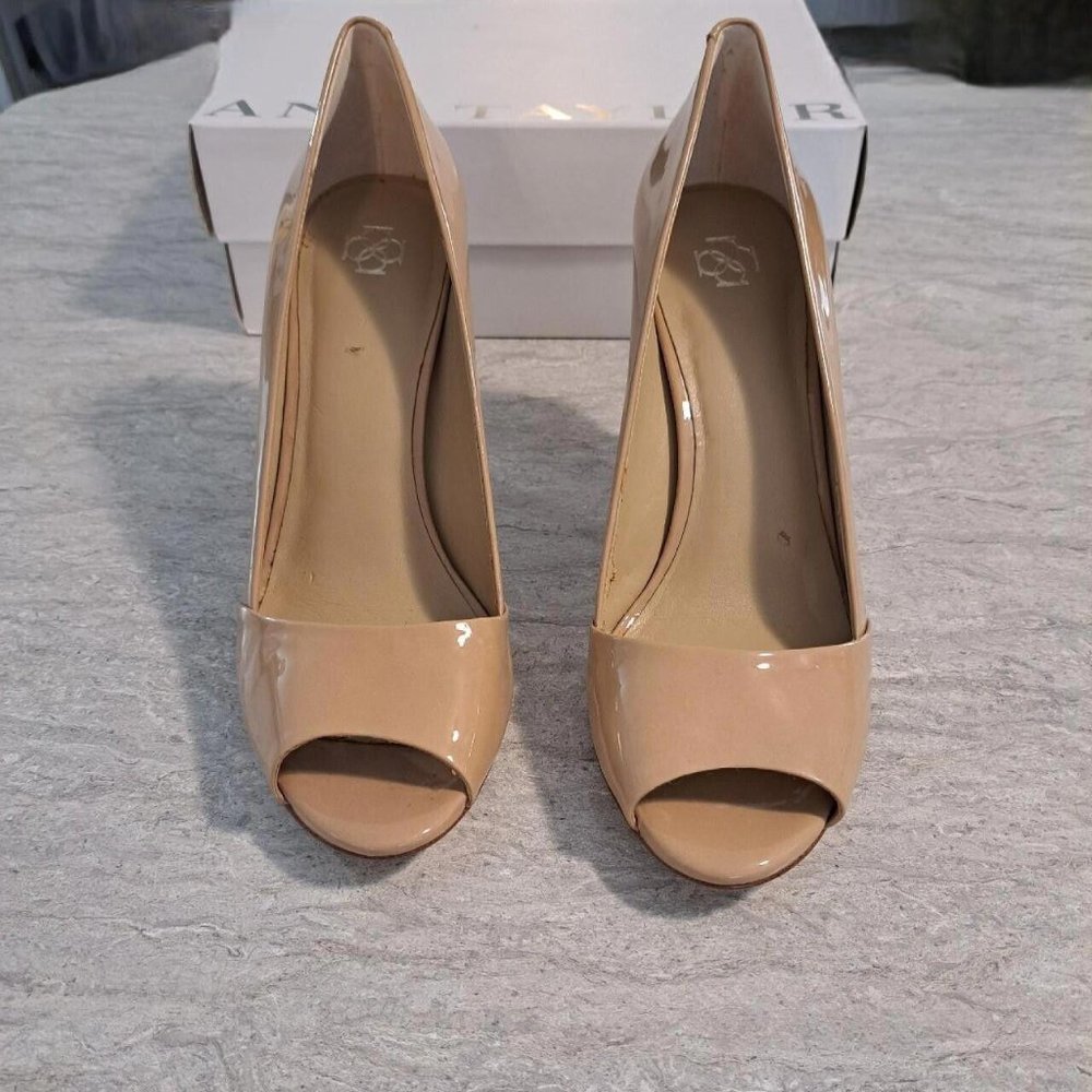 Ann Taylor Evie Peeptoe Kitten Heels Size 9 Color Luxury